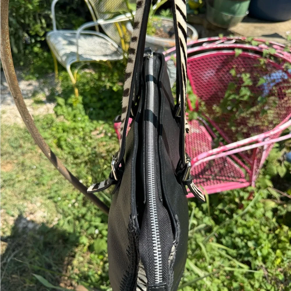Roberto Pancani Black Leather Tote‎ with Zebra Calf-Hair Straps 👜🐾